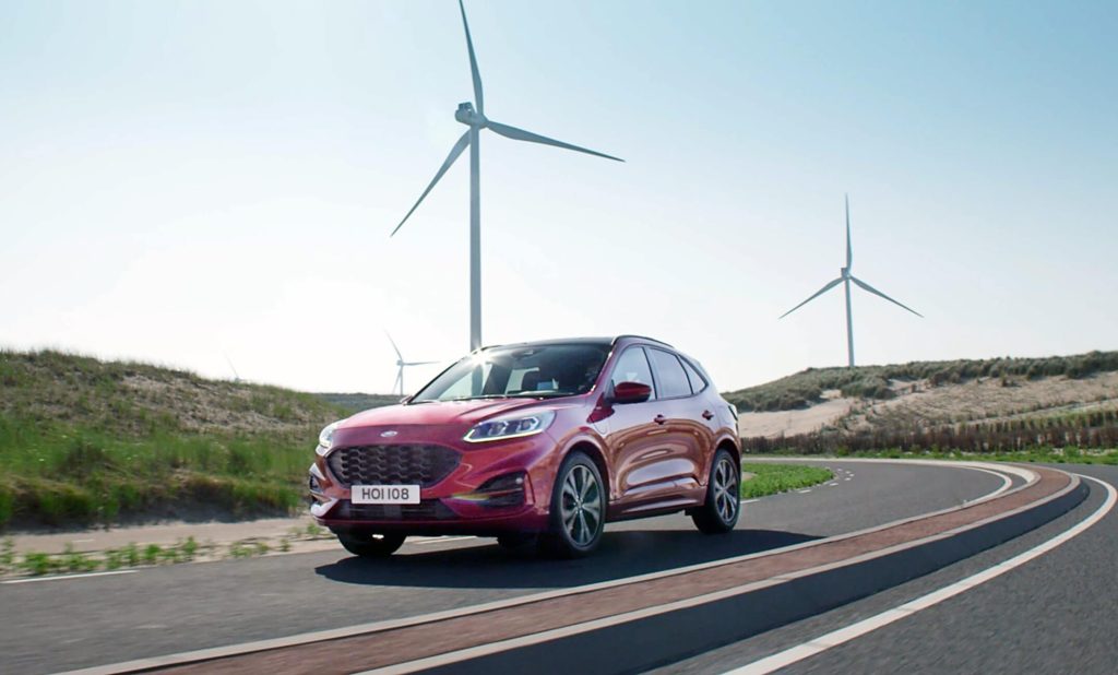 Ford kuga z wiatrakami