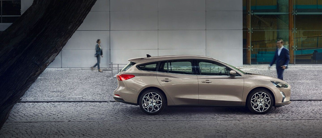 ford focus titanium